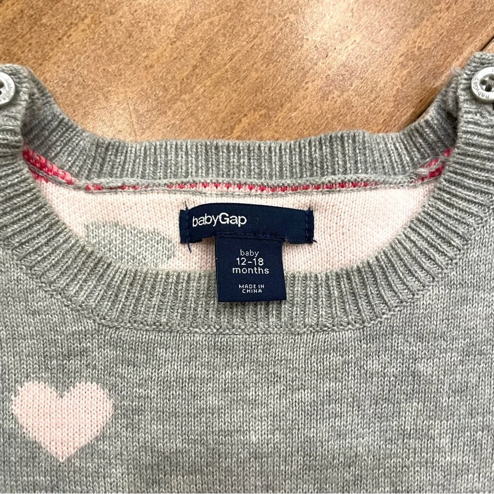 Baby Gap Knit Sweater Set One-Piece 12-18 months Grey Pink White Red Hearts